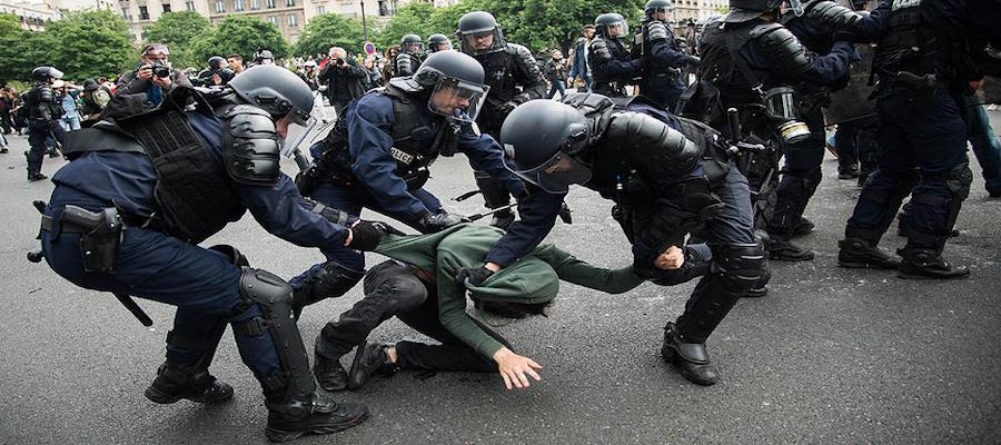 Türkiye: Fransız polisinin müdahalelerinden endişe duyuyoruz