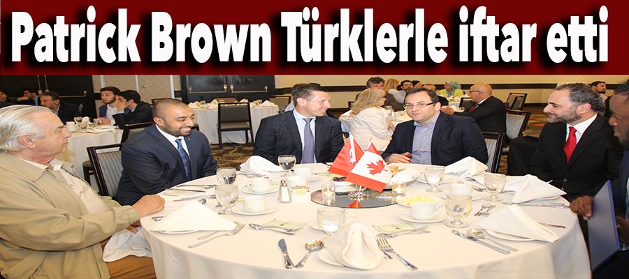 Kanadalı siyasi lider Türklerle iftar etti..