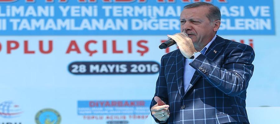 Erdoğan: Amerika'nın PYD'ye, YPG'ye verdiği desteği kınıyorum