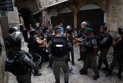 Türkiye zayıflayınca İsrail azdı.. Mescid-i Aksa işgal altında..