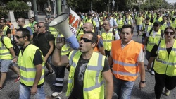 Deadline looms in row between Athens, Canadian miner