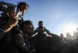 Mülteciler için yardım çağrısı..