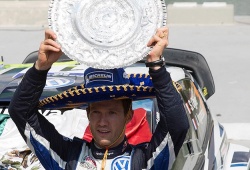 Ogier 3. kez dünya şampiyonu..